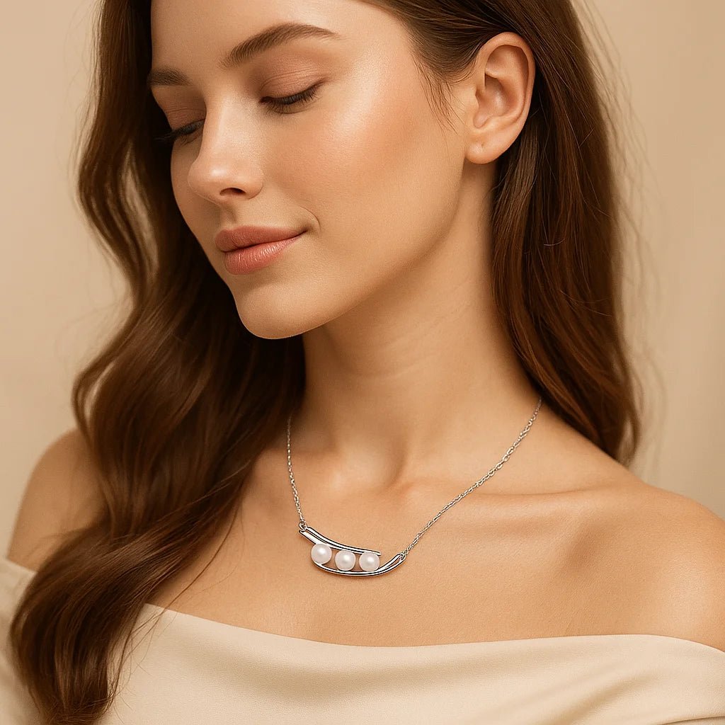 925 Silver Peapod Necklace with Freshwater Pearl - Alymwndw
