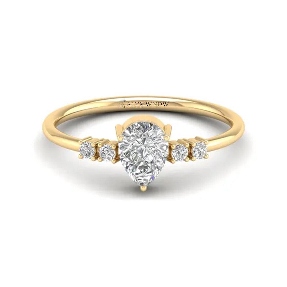 Alymwndw Jewellery Classic Lab Diamond Ring with Side Stones – Timeless Sparkle - Alymwndw