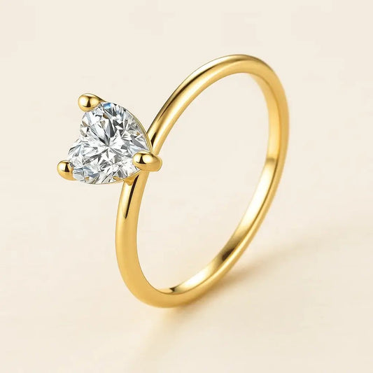 Amour Lumière • Heart - Cut Moissanite Halo Ring in Gold - Plated 925 Silver - Alymwndw