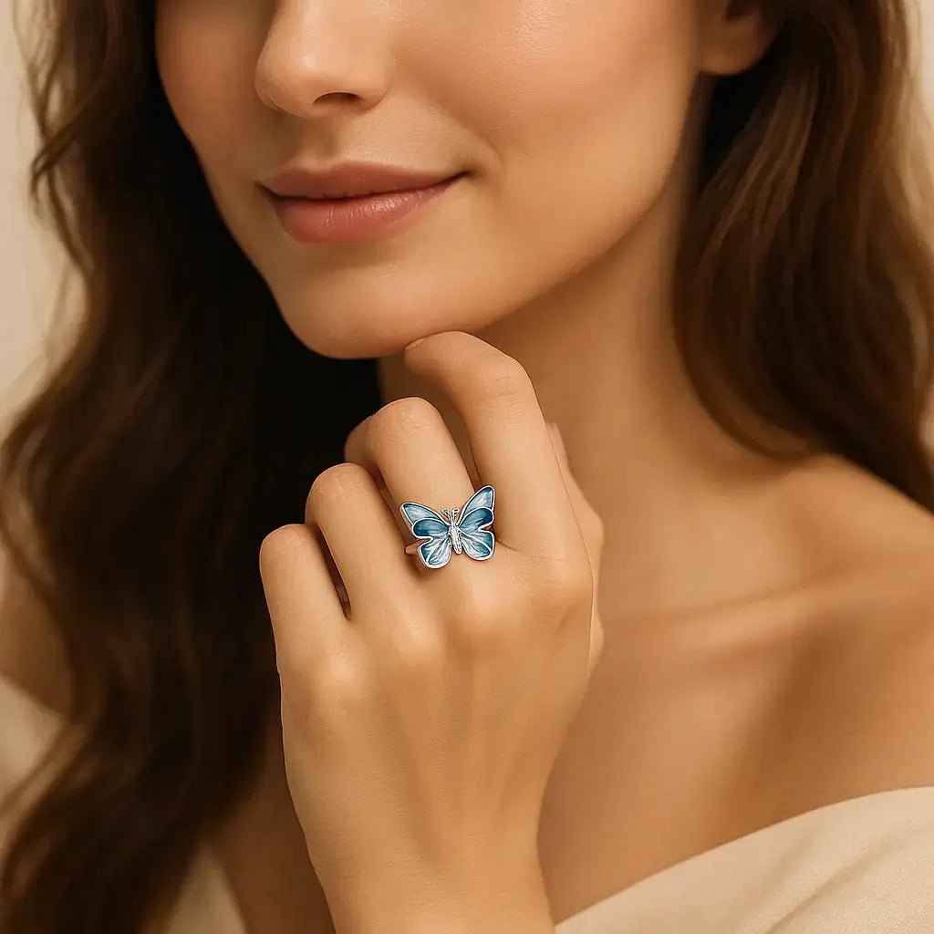 Blue Enamel Butterfly Ring in 925 Silver - Alymwndw