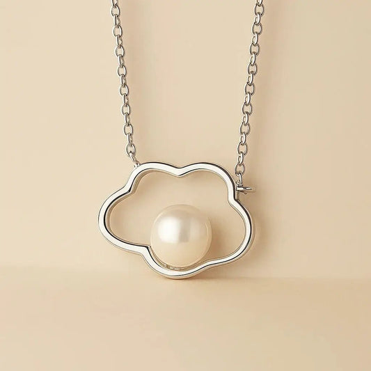 Cloud Whisper – Freshwater Pearl Necklace in 925 Silver - Alymwndw