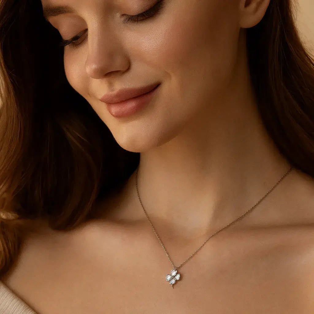 Clover Necklace – 925 Silver Minimal Pendant for Women - Alymwndw