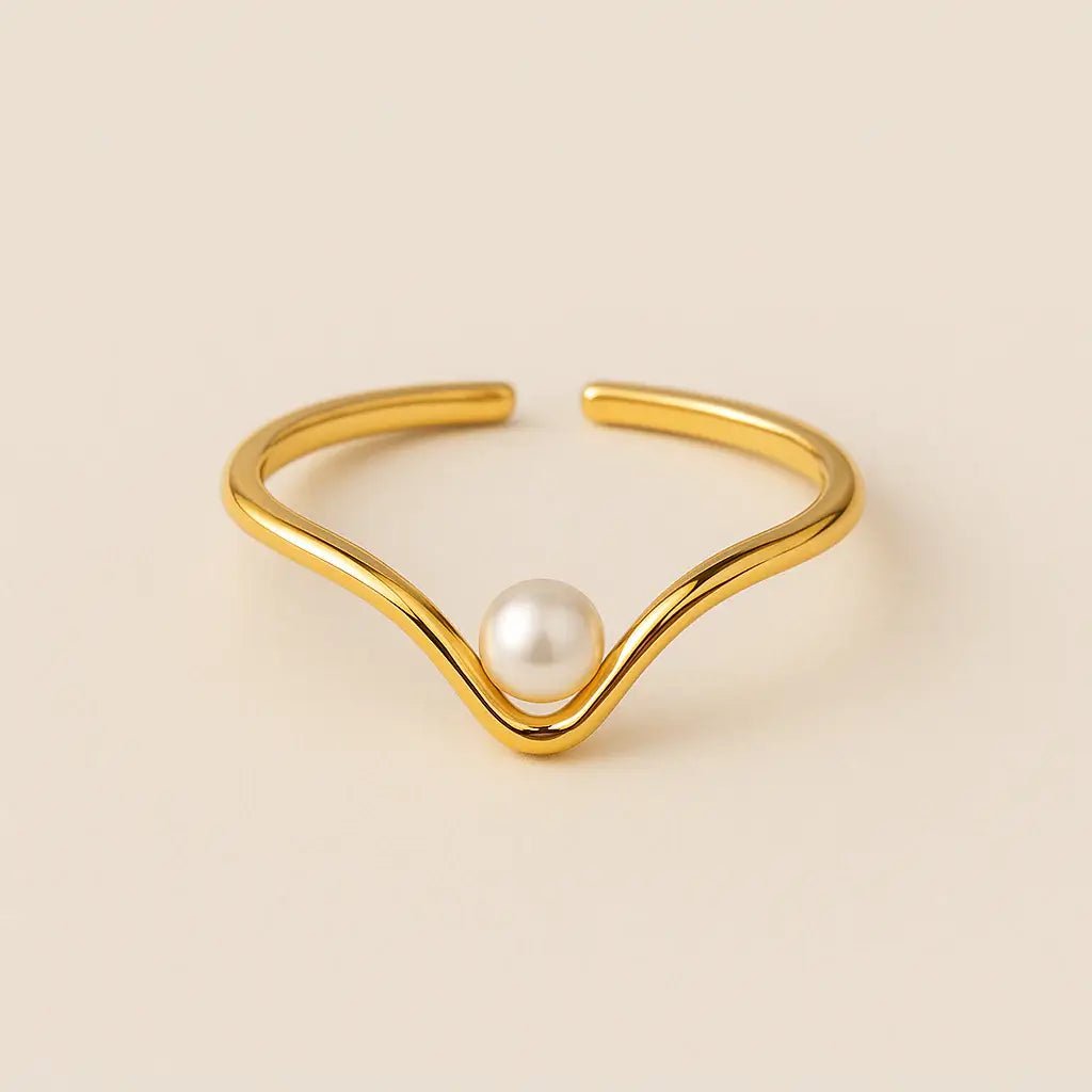 Eclipse Bloom Ring – 925 Silver with Freshwater Pearl Accent - Alymwndw