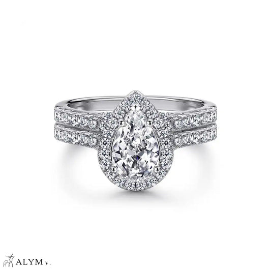 Elegant Pear Diamond Ring Set – Gold, Platinum & Silver - Alymwndw