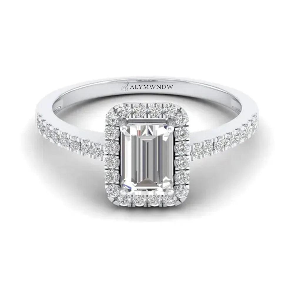 Emerald Hope Ring With Lab Grown Diamond - Alymwndw
