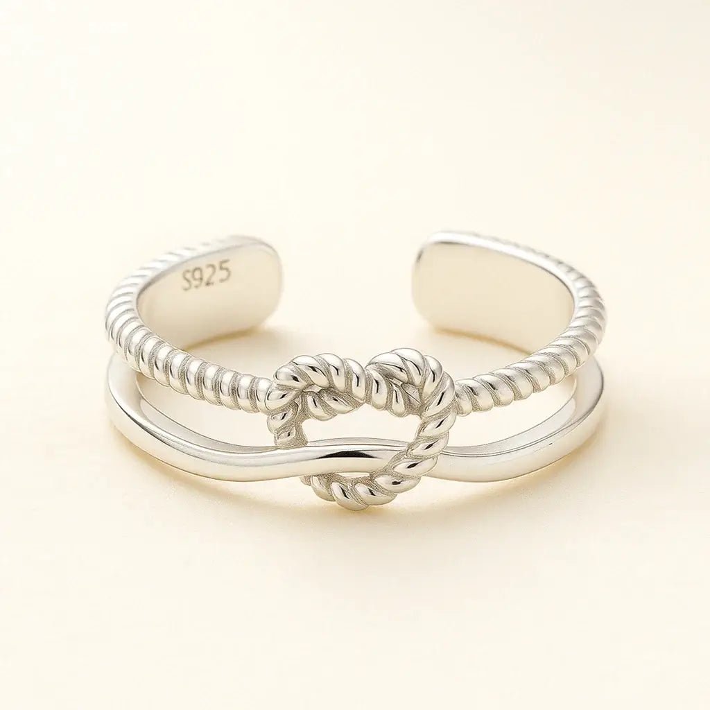Heartline Ring – 925 Silver with Minimal Heart Design - Alymwndw