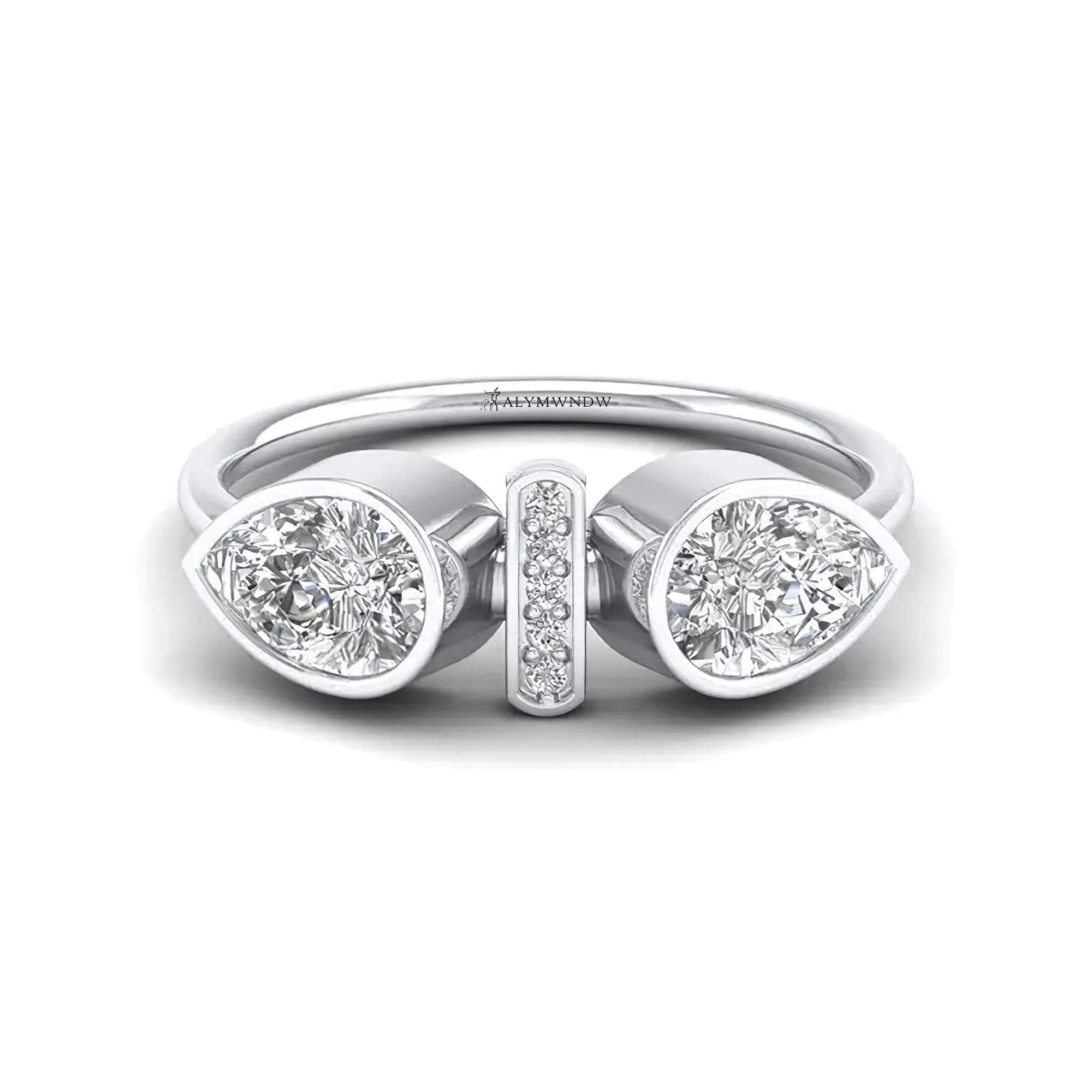Lab Grown Pear Shape Diamond Ring – 18K Gold & Platinum - Alymwndw