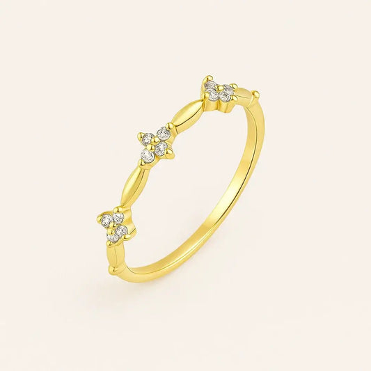 Petal Whisper – 925 Silver Floral Ring - Alymwndw