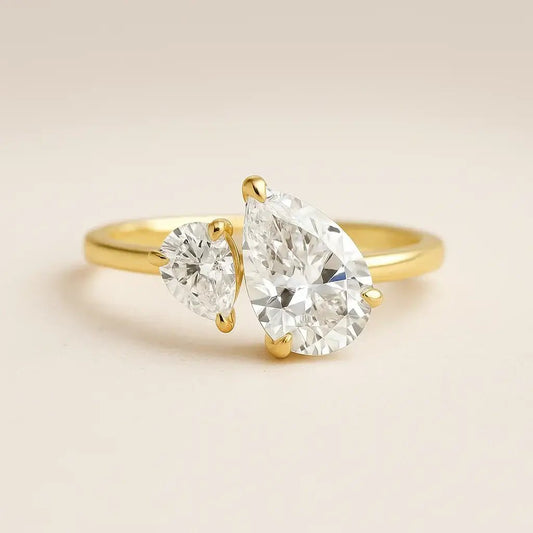 The Golden Harmony Pear Moissanite Ring - Alymwndw
