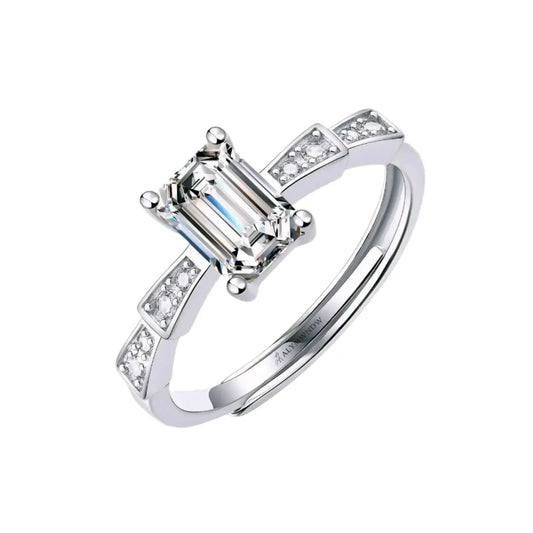 Woman Lab Grown Diamond Ring – Gold & Platinum | Alymwndw Jewellery - Alymwndw