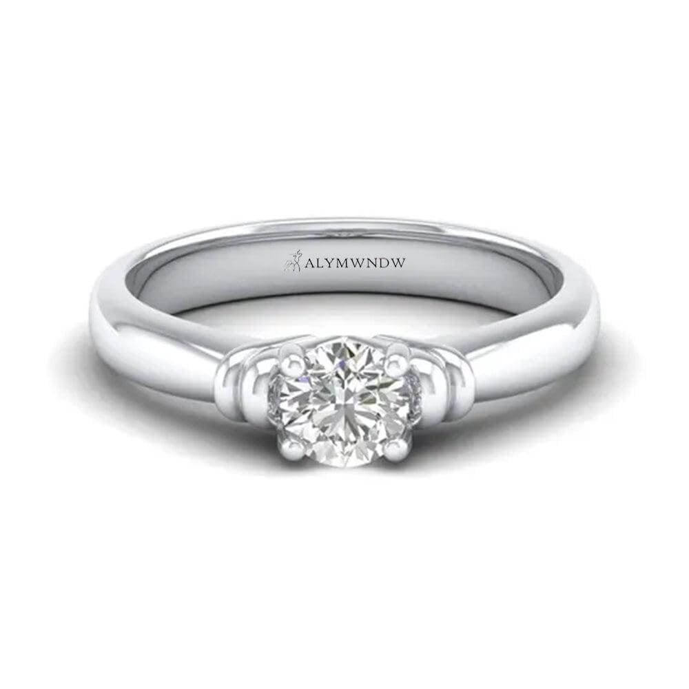 Woman Ring with Lab Grown Diamond in Gold & Platinum | Alymwndw Jewellery - Alymwndw