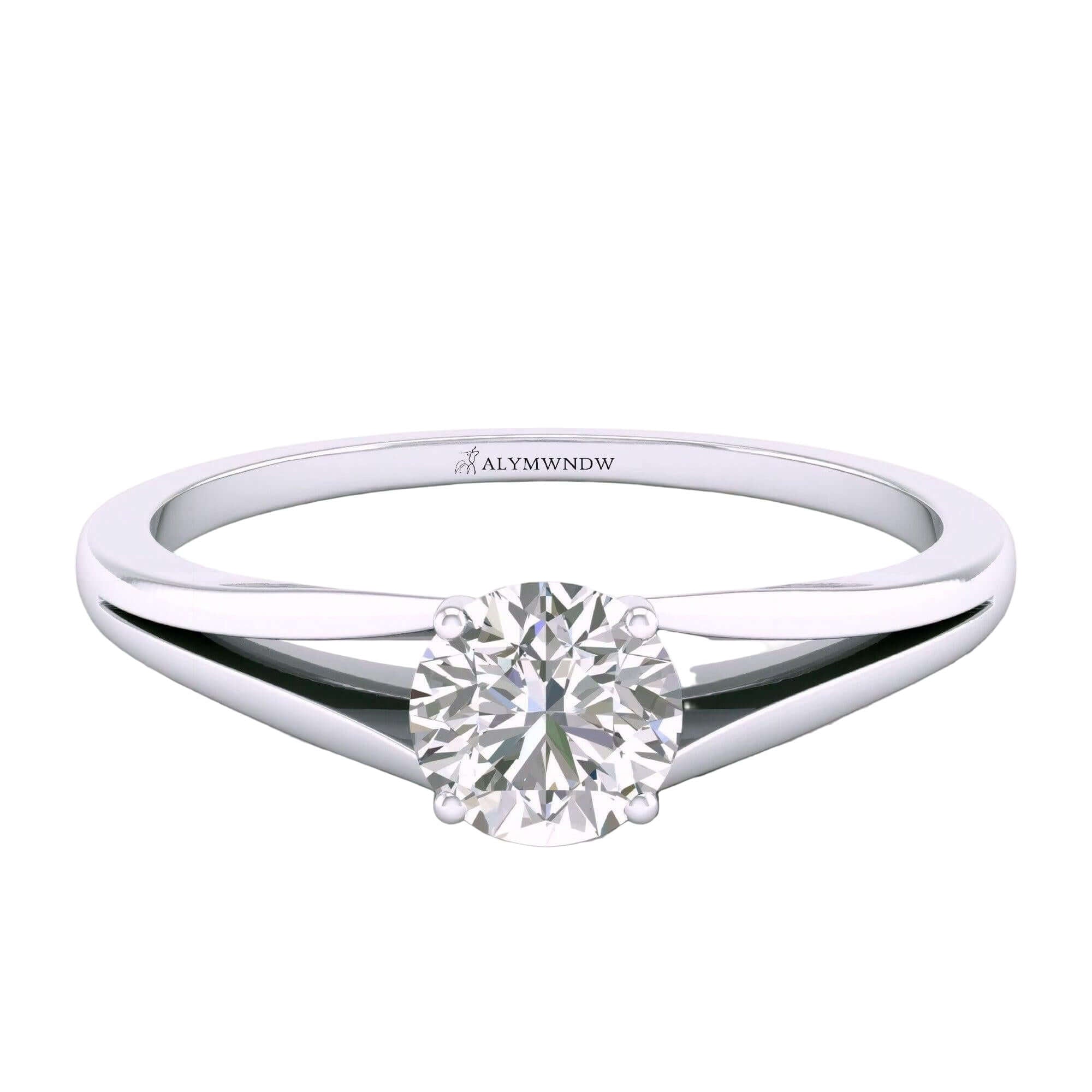Women’s Ring with Lab Grown Diamond | Elegant Modern Jewelry by Alymwndw Jewellery - Alymwndw